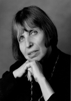Linda Pastan